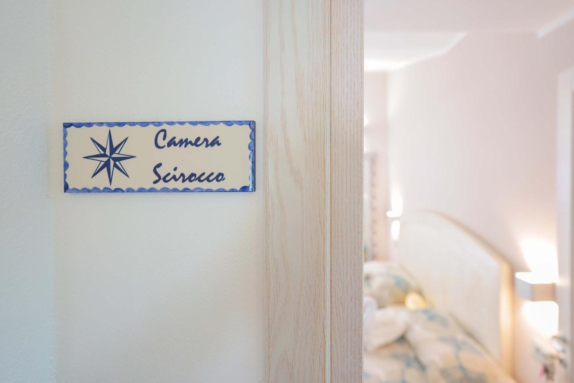 La Rosa Dei Venti Bed & Breakfast Виласимиус Екстериор снимка