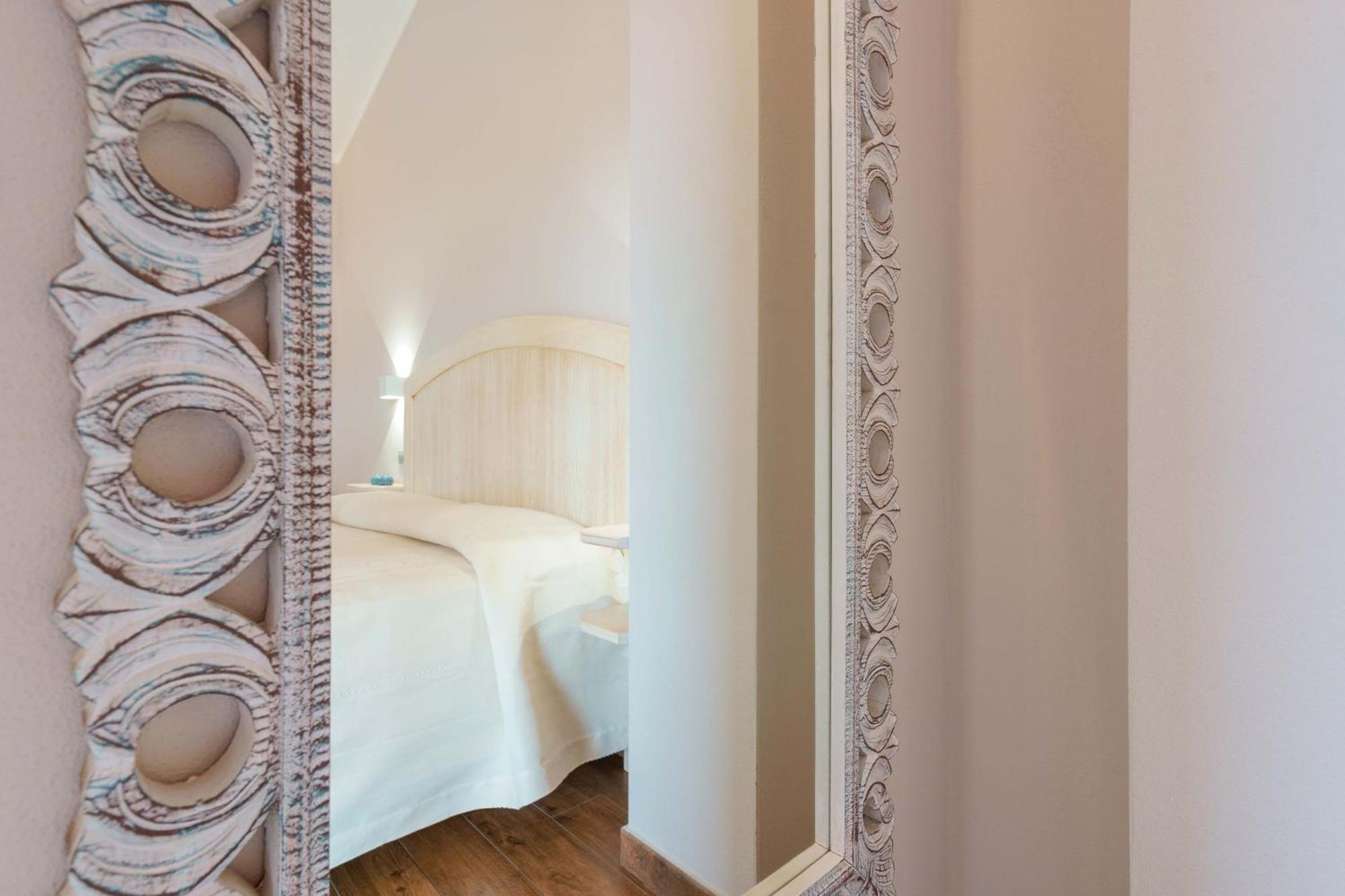 La Rosa Dei Venti Bed & Breakfast Виласимиус Екстериор снимка