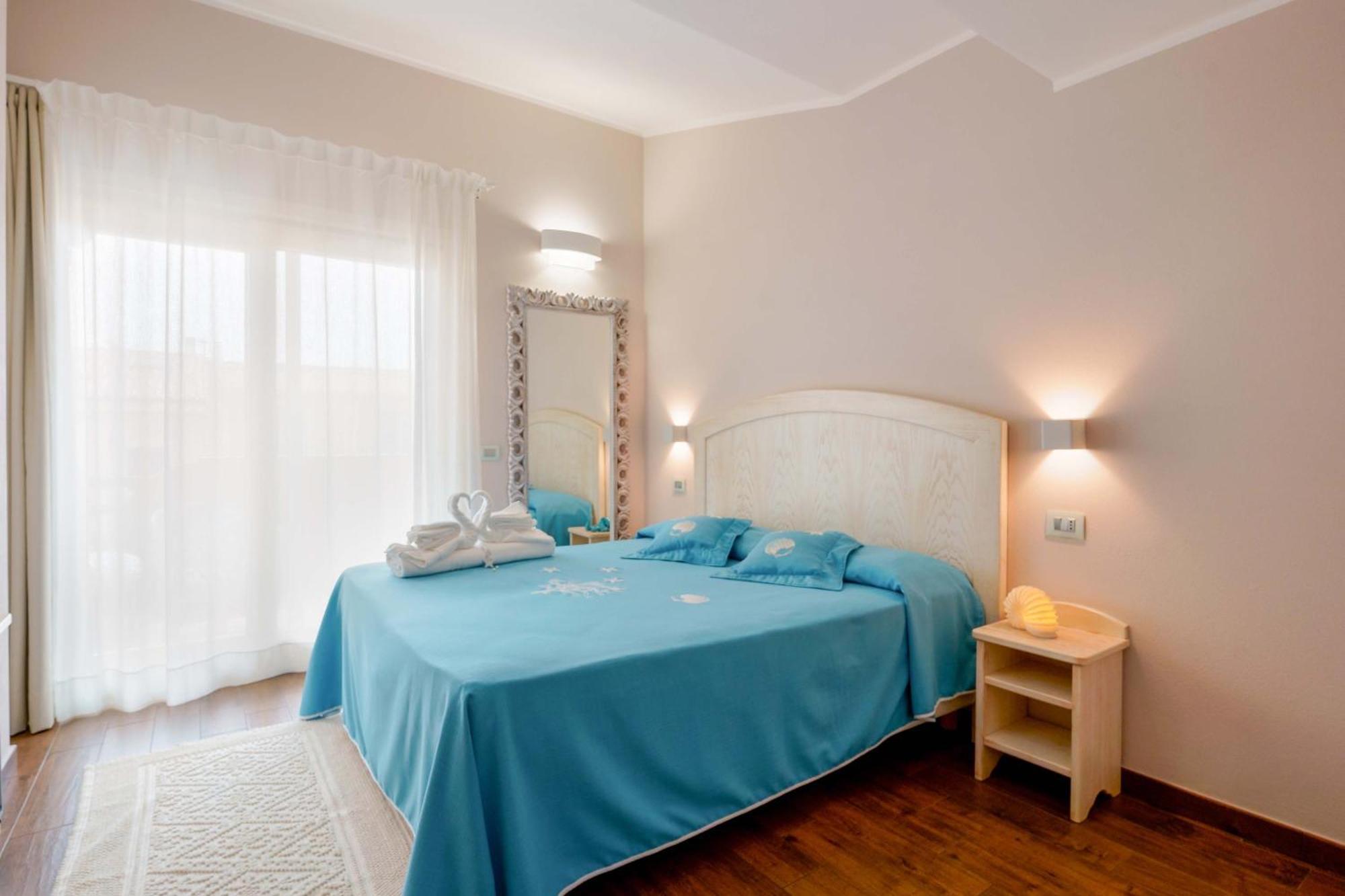 La Rosa Dei Venti Bed & Breakfast Виласимиус Екстериор снимка